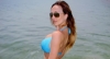 Глория демонстрира перфектно тяло на плажа-снимки