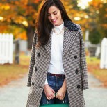 Стилна есенна комбинация с карирано палто и дънки 2015