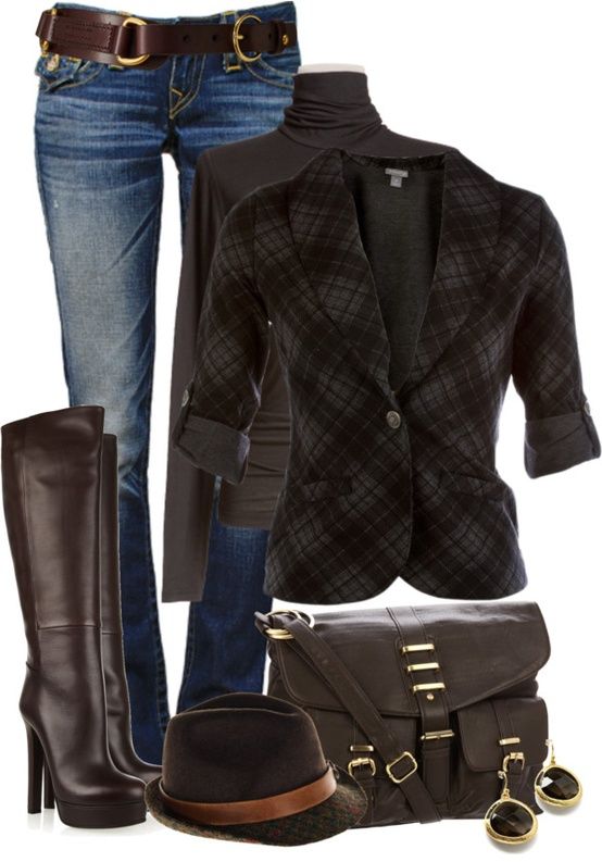 Дънки в комбинация с високи кожени ботуши и сако есен 2015