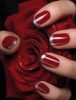 33 Красиви идеи за маникюр за жени с къси нокти (Галерия)