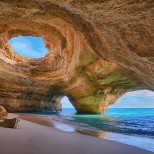 пещера в Алгарве, Португалия