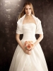 Стилна и изчистена булченска рокля 2013