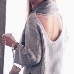 Модерен плетен пуловер с гол гръб пролет 2017