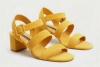 И те се завръщат! Вдъхновени от модата на 70-те: Модерните сандали за лято 2017 (Галерия)