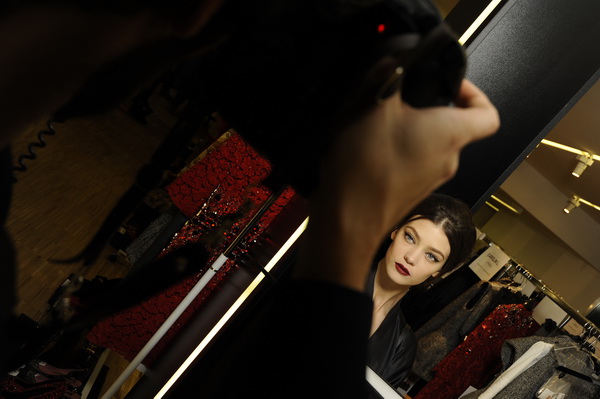 Зад кулисите на  Dolce Gabbana за есен/зима 2014